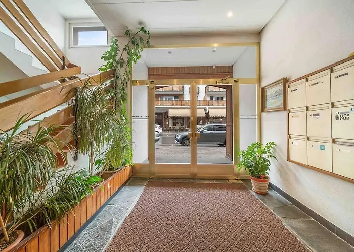 Center With Fireplace And Parking Crans-Montana