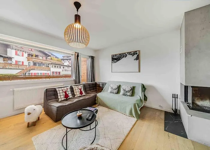 Center With Fireplace And Parking Апартаменты *